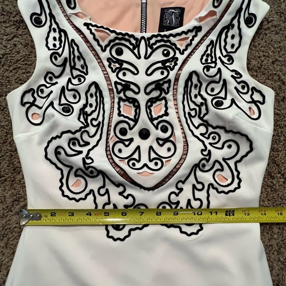 JAX Laser Cut Detail Dress-Size 4 - Picture 4 of 9